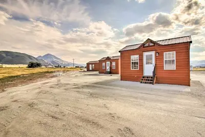 Image de Mayfly Cabin (Cabin #3)