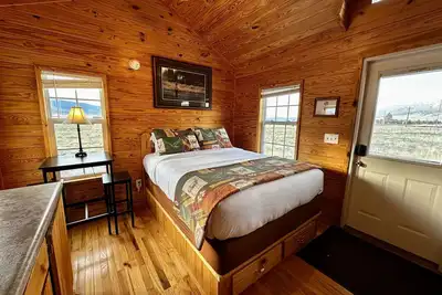 Image de Grass Hopper Cabin (Cabin #4)