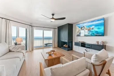 Newly Reno Beachfront Escape | Steps to Beach