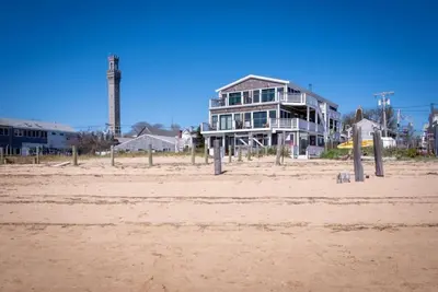 Image de The Best view in P’Town! Perched on the beach.
