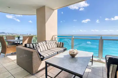 Luxury 3-Bedroom Condo at The Cliff - Beachfront Resort with Spa & Restaurant