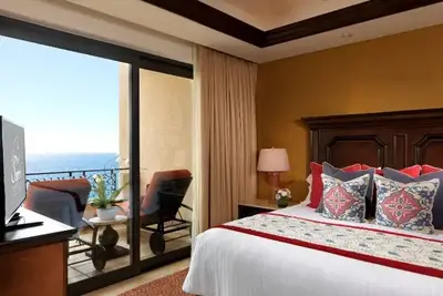 Image de Grand Solmar Land´s End Resort & Spa Cabo San Lucas's Master Suite