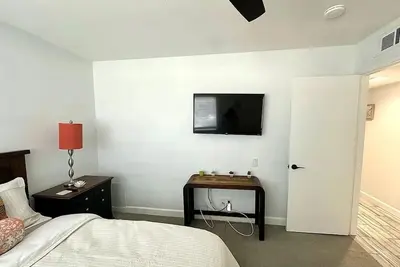 Image de Coachella oasis. Lovely large condo. Pool & Golf