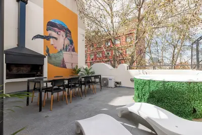 Image de Fliphaus + Soho Vibes 'A' - 4 Bd in Soho
