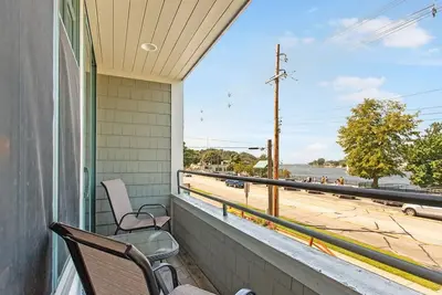 Image de South Harbor Hideaway Water View