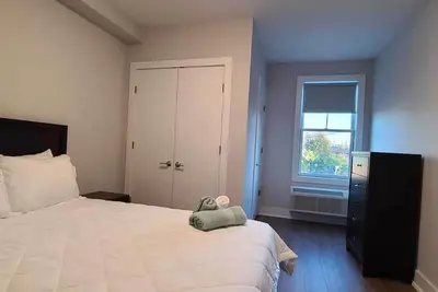 Image de Charming 2-bedroom minutes to Nyc