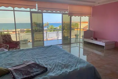 Image de Large, spacious and clean house