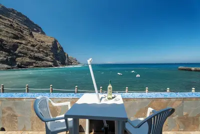 Image de Appartement 'Playa Azul - 2' avec vue sur la mer, Wi-Fi et climatisation