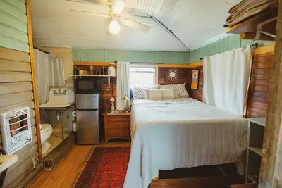 Image de Cozy Rustic Sailors Room