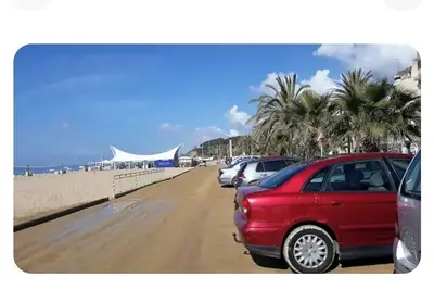 Image de Full equipped near to beach market & 60min 🚆 to Barcelona