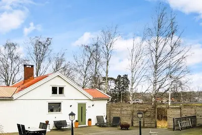 Image de 4 etoiles maison de vacances a Mjörn