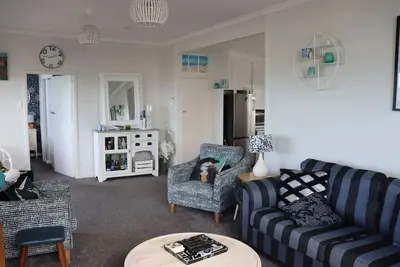 Image de sea views from kitchen, dinning, master bedroom and large partly covered deck