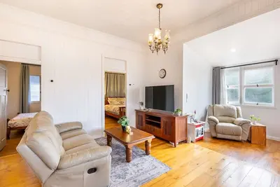 Image de Family friendly cozy 3br house @Annerley