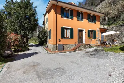 Image de Maison à flanc de colline à Marliana