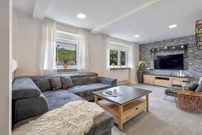 Image de Appartement 'Ferienwohnung Högenbachtal' avec terrasse privée, jardin privé et Wi-Fi
