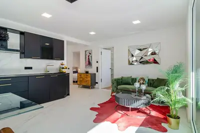 Image de Appartement \"Purer Genuss - Exklusive\" avec vue sur les montagnes, Wi-Fi et climatisation
