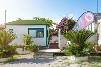 Image de At 10 min from Paestum cottage with pool playground picnic area free beach