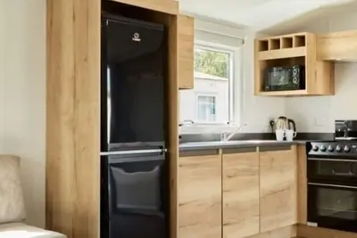 Image de HayIing Island Silver 3 Bed Caravan S008