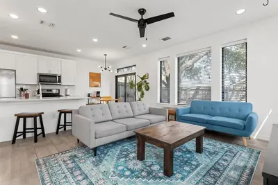 Image de Spacious 3br Gem in Sought-After Austin Locale!