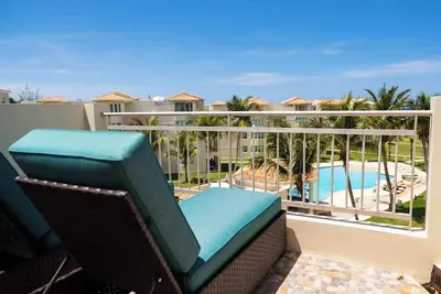 Image de #28 Jobos Beach 4br-3ba Penthouse w RooftopTerrace