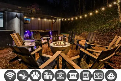 Image de New! Creekside Retreat 3-Bedroom Cabin with Pool - Pets Allowed