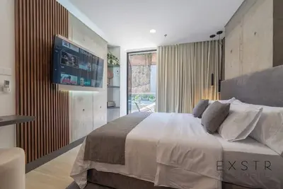 Image de Rm 309 | Perfect Studio | Luxury Amenities | Pool