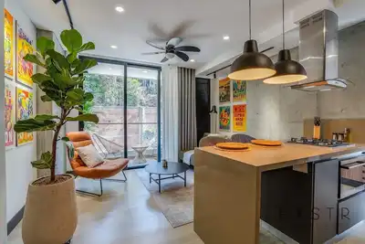 Rm506 | 2-Bed Luxury | Balcony | Pool | Gym