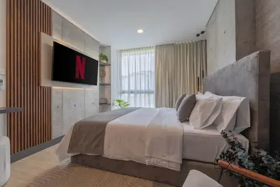 Image de Rm 905 | Amazing High-Rise Studio | Pool & Parking