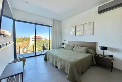 Image de Apartment for 9 people with pool near the beach
