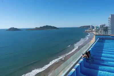 Image de Relax in Style Modern Apartment with infinity pool