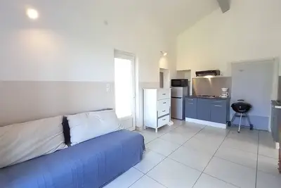Image de T3 40 m² Wi-Fi à 10' des plages