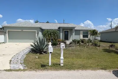 Image de 3-bedroom house in delightful Englewood with WiFi, Ac. Live the dream