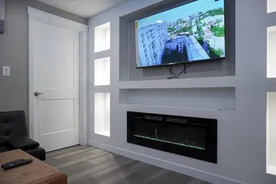 Image de Elegant 2-bedroon Suite by Mosaic Stadium & Real in Regina close to the Airport.