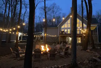 Image de Family Friendly Mountain Getaway with Theater & Arcade in the Laurel Highlands