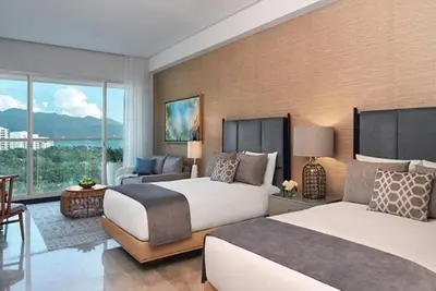 Image de Modern DeLuxxe Jr. Suite at Vidanta Nuevo Vallarta – Comfort in Paradise