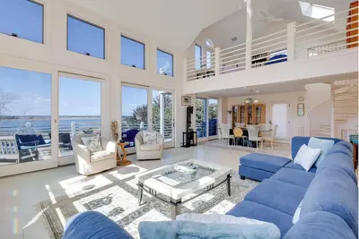 Image de Gorgeous 4br/3ba Wellfleet Cove-view home with Amazing Sunsets and Bay Views