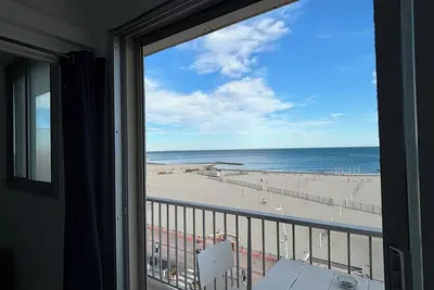 Image de Appartement vue mer exceptionnel en plein cœur de Palavas avec accès à la plage