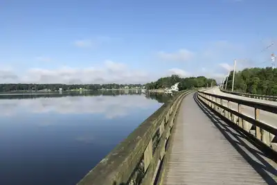 Image de Retreat on Lake Milton 2 bed