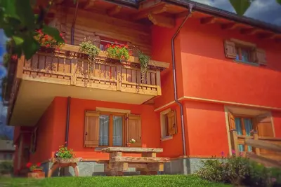 Image de Appartement \"Casa Clus Bormio 3\" avec vue sur les montagnes, jardin privé et Wi-Fi