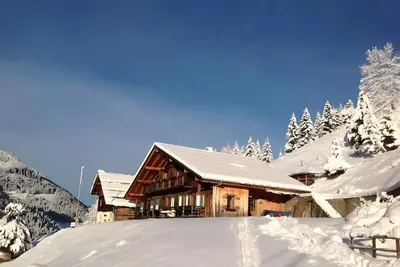 Image de Appartement \"Mont De Grange\" avec vue sur les montagnes, terrasse privée et Wi-Fi