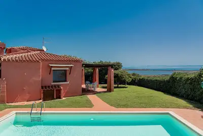 Image de Villa 'Alba Piscina Vista Mare' avec vue sur la mer, Wi-Fi et climatisation