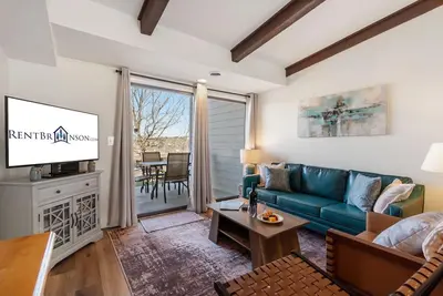 Image de Table Rock Access Condo w Two Decks-Free Attraction Tickets-Community Outdoor Pool