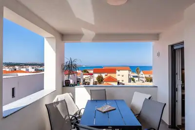 Image de Appartements Lacic (11518-A2) - Vir - île de Vir
