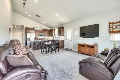 Image de Family-Friendly Apt w/ Lake Views in Ponca City!