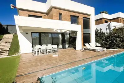 Image de A1088 - Villa de luxe avec piscine privée