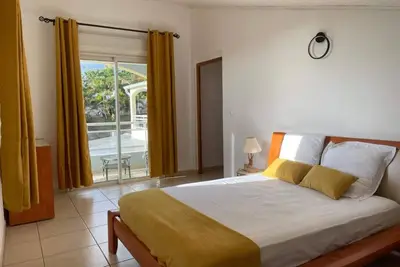 Image de Confort, vue sur mer, Spa et piscine Chauffée
