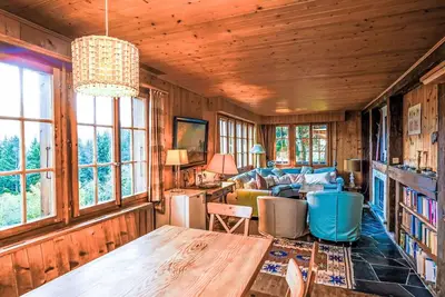 Merveilleuse maison de vacances privée pour 6 personnes avec Wifi, Tv, terrasse et vue panoramique