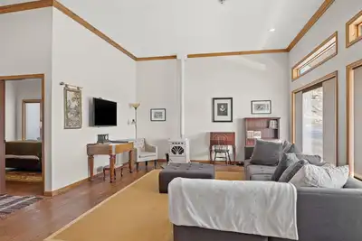 Image de Unwind & enjoy this home as you explore the mountains of Wyoming