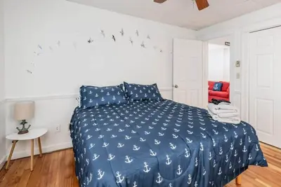 Image de Anchors Away Cottage: 5br 10-Min Walk to Beach