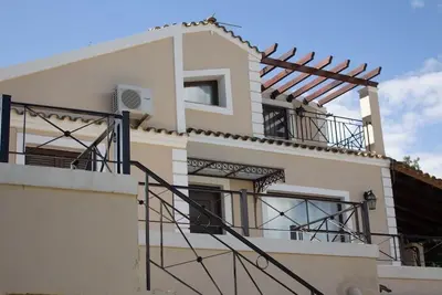 Image de Noradia. Corfu villa near Achilleion palace. Private beach at 1, 5Km.